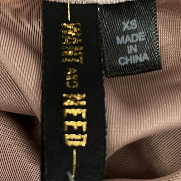 GIRLS NEW DRESS. NWT velour dress Sz XS mauve - Picture 3 of 4